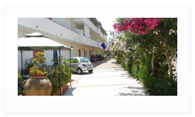 Ingresso riservato, con parcheggi